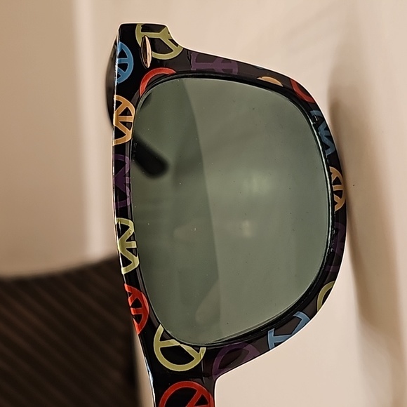 SUNGLASSES 👓 🕶 😎 - Picture 4 of 11